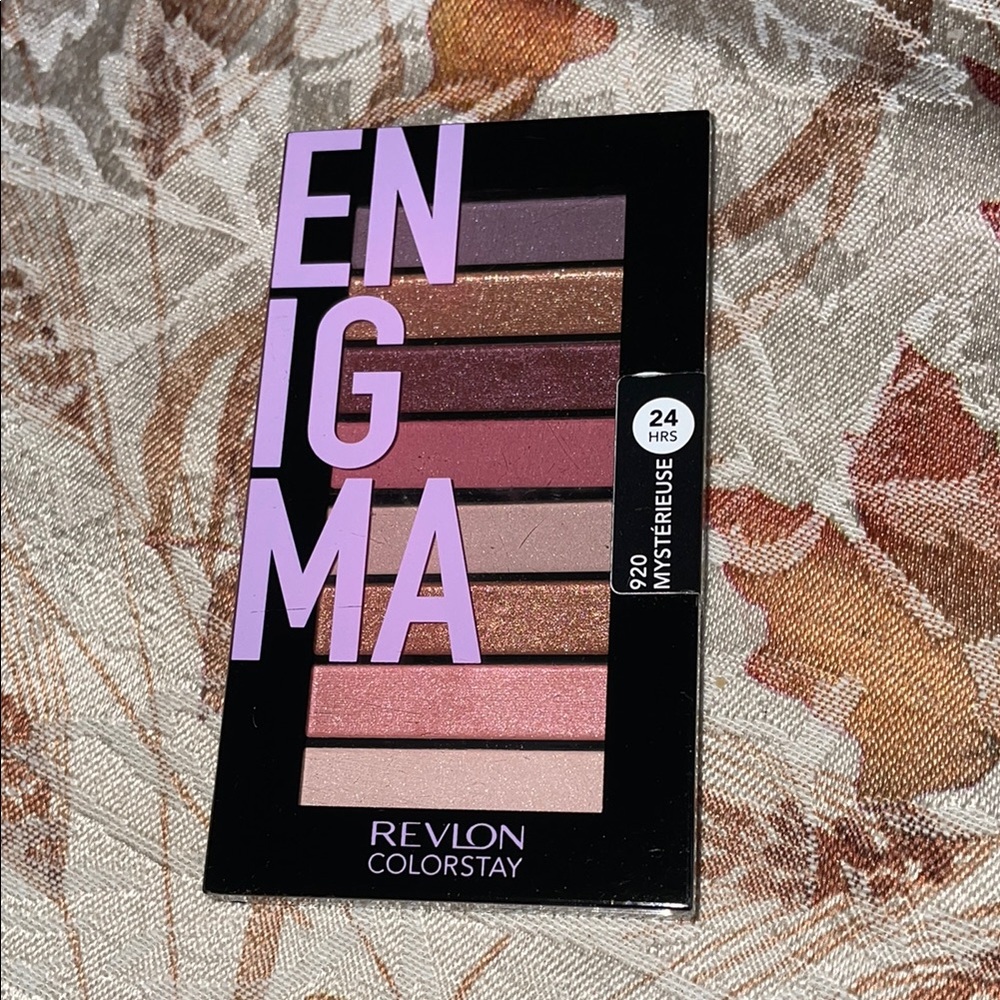 Revlon Sealed ColorStay Enigma Eyeshadow MYSTERIEUSE